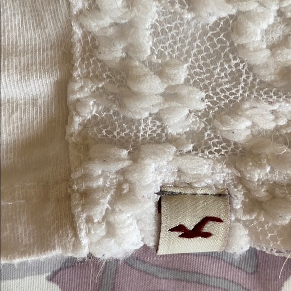 White Hollister Crop top tank top - Picture 4 of 4